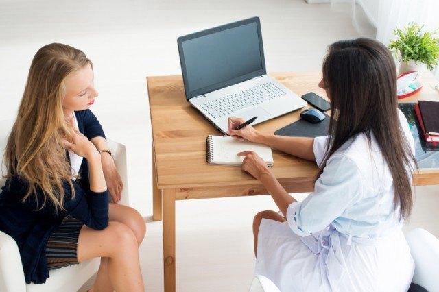 Ovarian Cancer (áááťááŻá¸áĽáĄáááşáááşááŹ)
