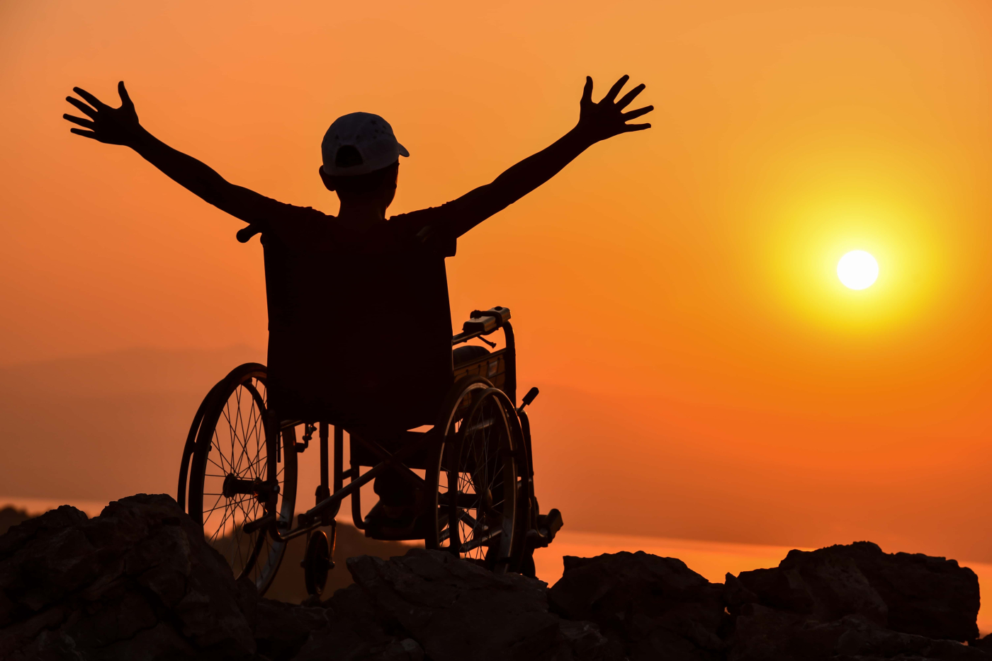 Multiple sclerosis (အာရုံကြော ယိုယွင်းမှုကြောင့် ကိုယ်လက်လှုပ်ရှားမှု စကားပြောဆိုမှု မထိန်းနိုင်သည့်ရောဂါ) ဖြစ်နေတဲ့ သင့်ကလေးကို ဘယ်လို ဂရုစိုက်ရမလဲ