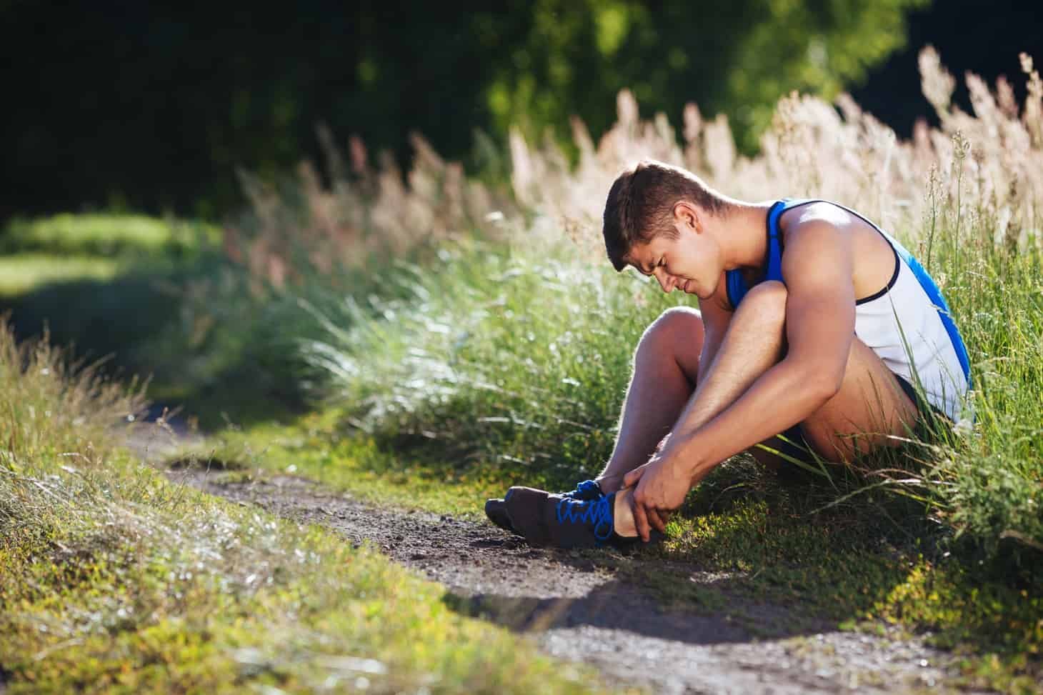 ခြေကျင်းဝတ်နာကျင်ခြင်းကို ဘယ်လိုကုသမလဲ