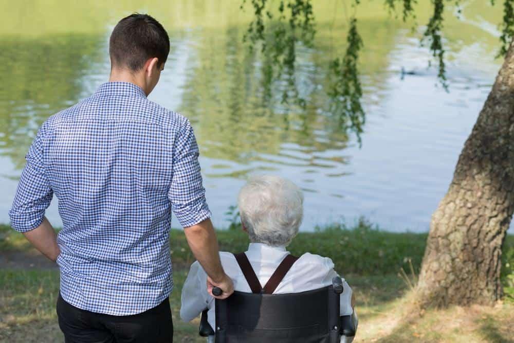 နာတာရှည် အဆုတ်လေပြွန်ကျဉ်းရောဂါကို စောင့်ရှောက်သူတဦးအနေဖြင့် သိထားရမည့် အချက်များ