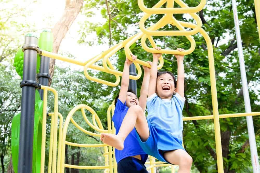 ကလေးငယ်များ နေလောင်ခြင်း ကာကွယ်စေရန် မိဘများ အတွက် လမ်းညွှန်ချက် အပိုင်း၂
