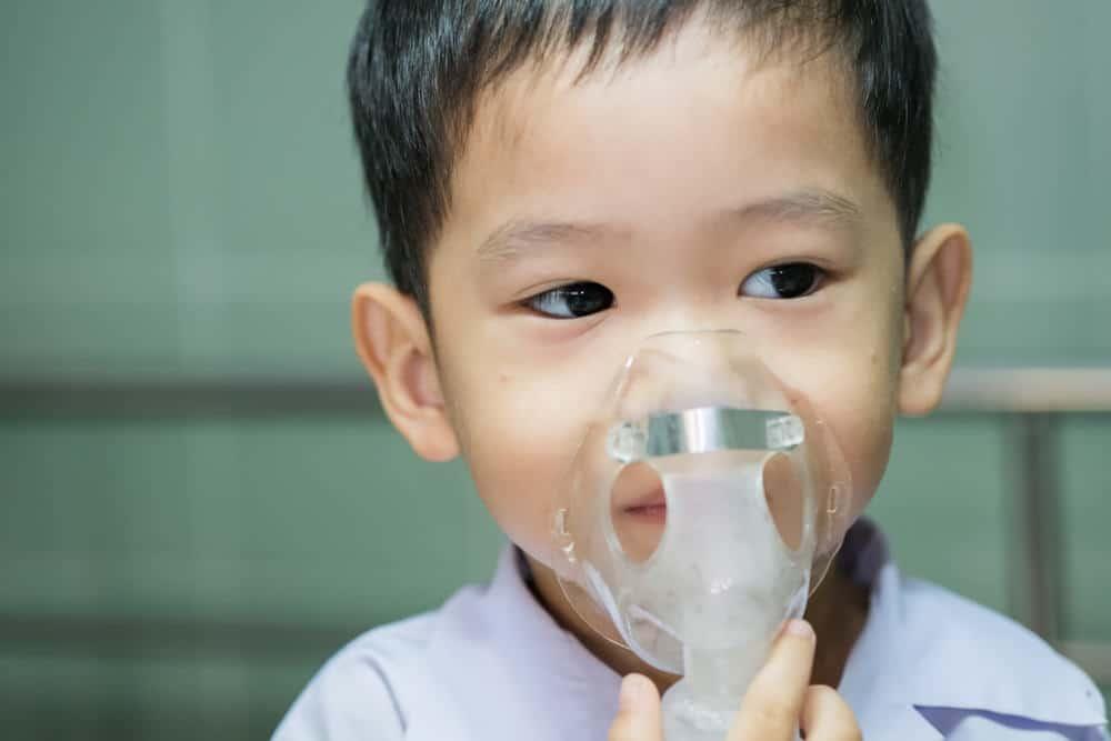 နာတာရှည်အဆုတ်ရောဂါ (COPD) လူနာများအတွက် ဆေးငွေ့ရှူစက် (nebulizer) အသုံးပြုနည်း