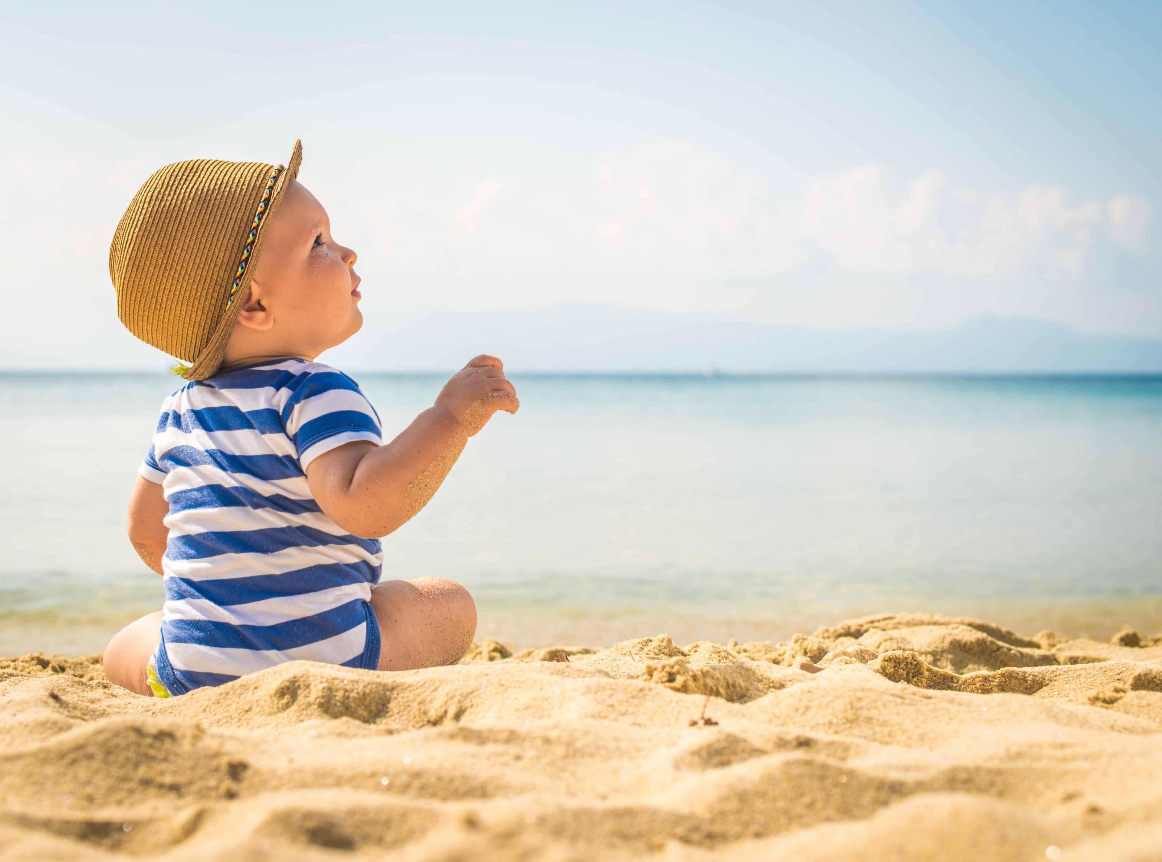 ways-to-keep-baby-safebeach-trips