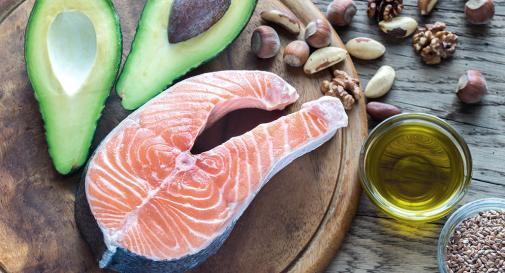 ကလေးတွေအတွက် essential fatty acids က ဘာကြောင့် မရှိမဖြစ်အရေးကြီးတာလဲ။ ။