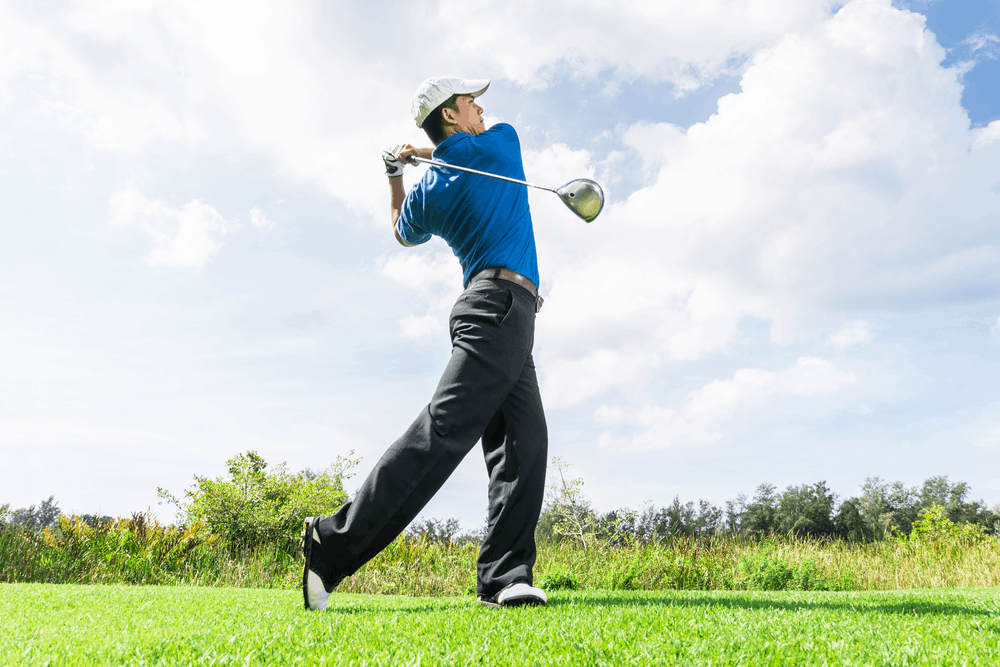 tips-for-protecting-your-knee-on-the-golf-course