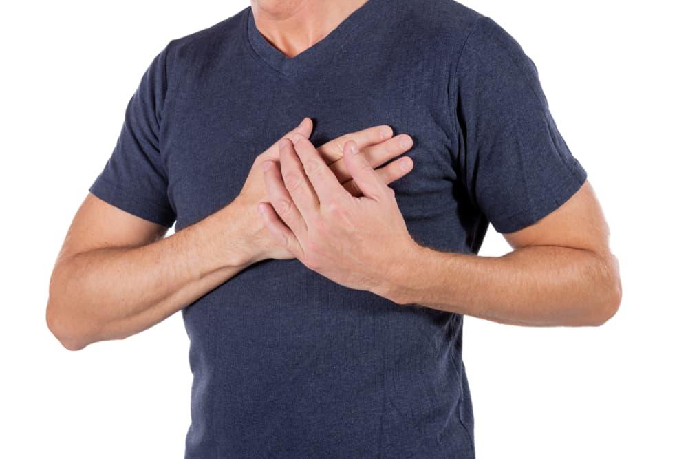 အမျိုးသား နို့သီးခေါင်းထိပ်မှ အရည်စိမ့်ထွက်လာတာ ဘာကြောင့်လဲ