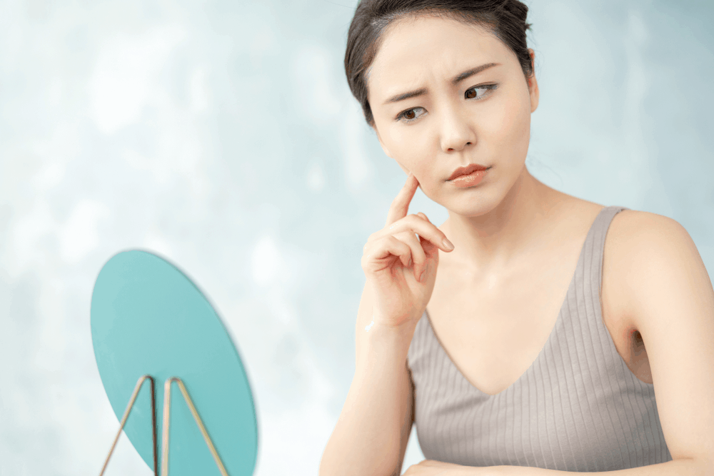 စိတ်ဖိစီးနေမှန်း သိသာတဲ့ အသားအရေပြဿနာ