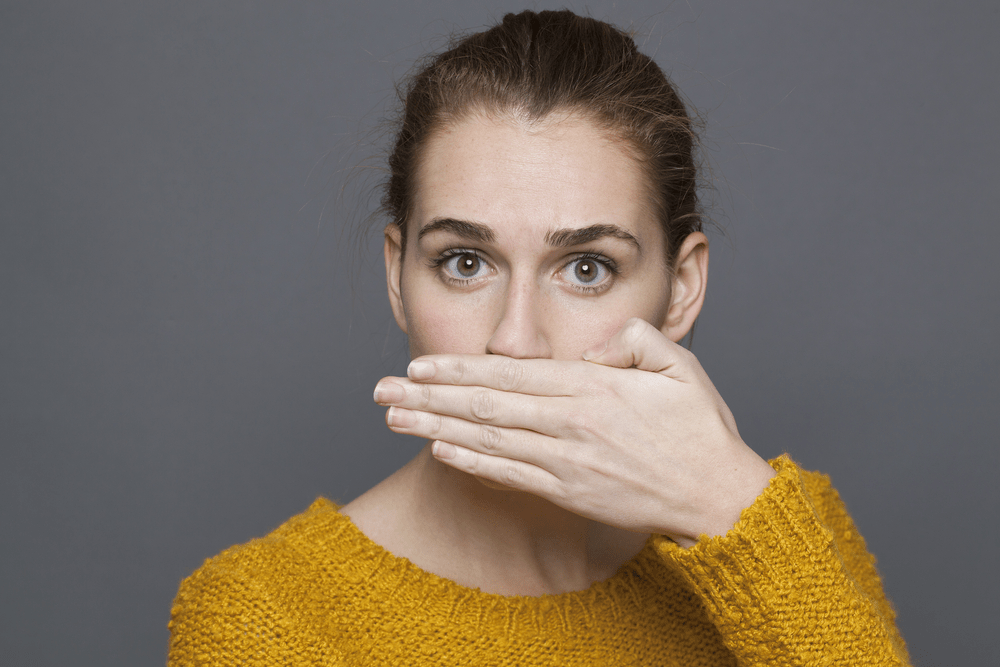 signs-if-you-have-bad-breath