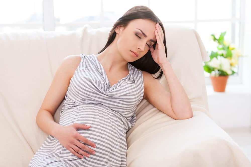 စပျစ်သီးကိုယ်ဝန် (Molar pregnancy)