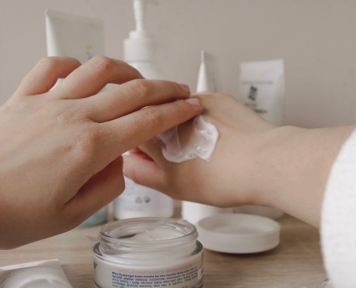 should-you-wear-sunscreen-at-night