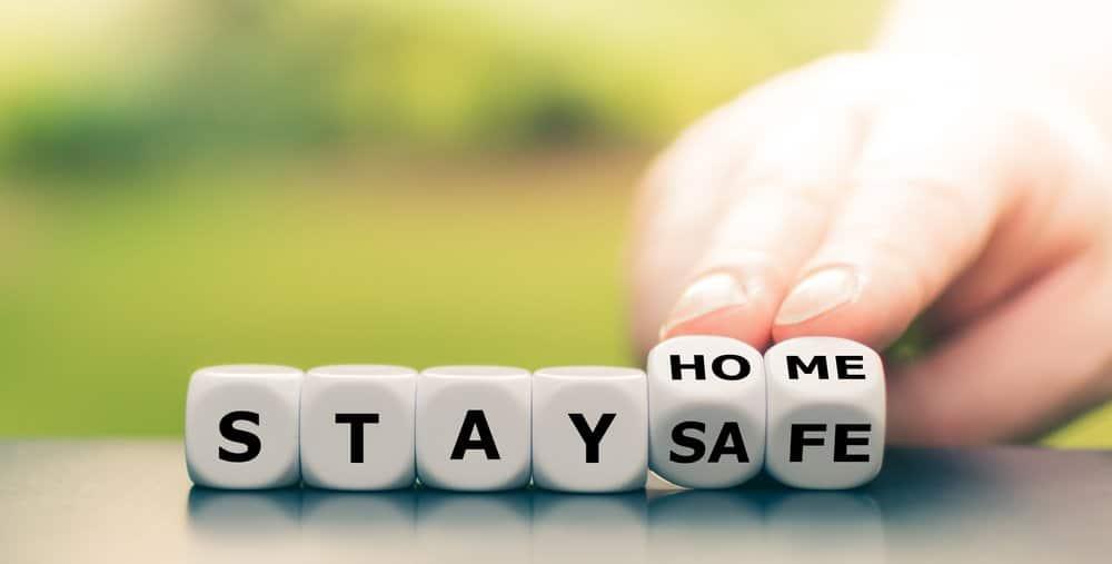 အိမ်ပြင်ကို ထွက်မယ့် ခြေလှမ်းတွေ ခဏလောက် တုံ့ဆိုင်းထားပါဦး