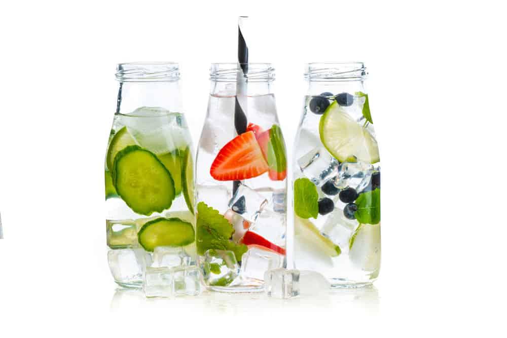 သွေးတိုးအတွက် Detox Water တွေက ဘာတွေဖြစ်မလဲ.........