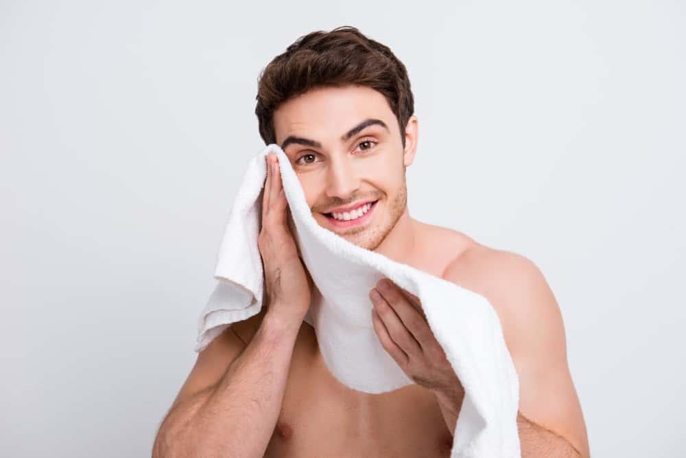 personal-hygiene-for-men-in-summer
