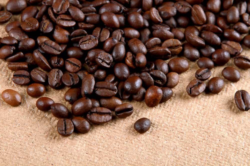 5-claims-about-caffeine-and-your-skin-and-the-facts-behind-them