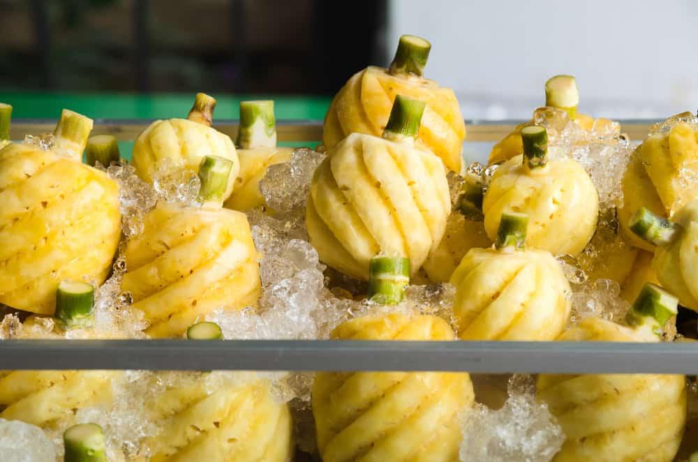 Baby pineapple လေးတွေကို စားသင့်လား