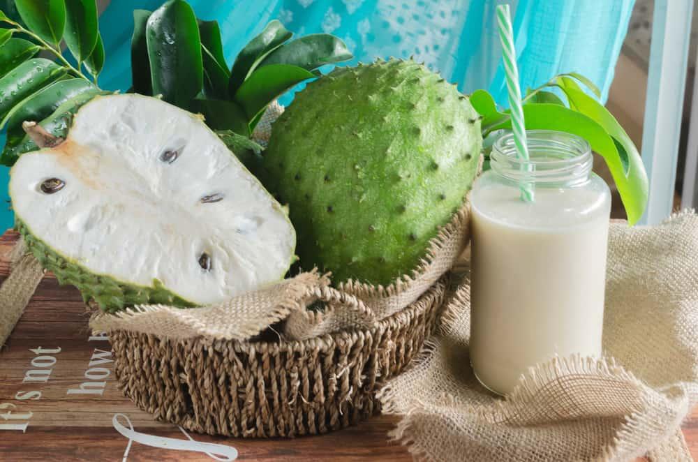 soursop-nutrition-facts-and-health-benefits