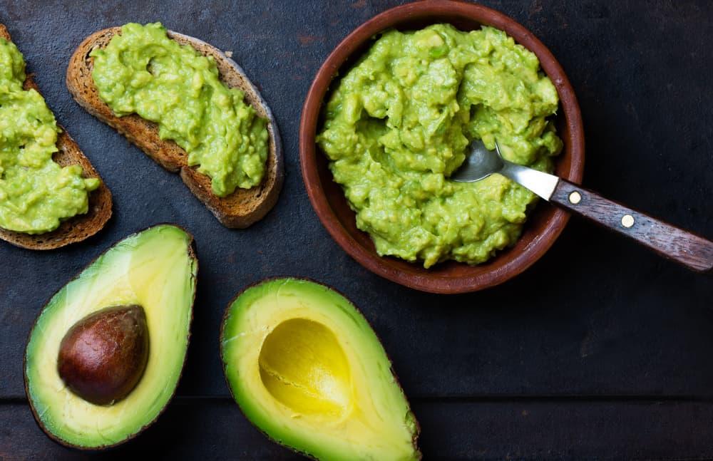 eating-avocados-daily-for-a-happy-gut