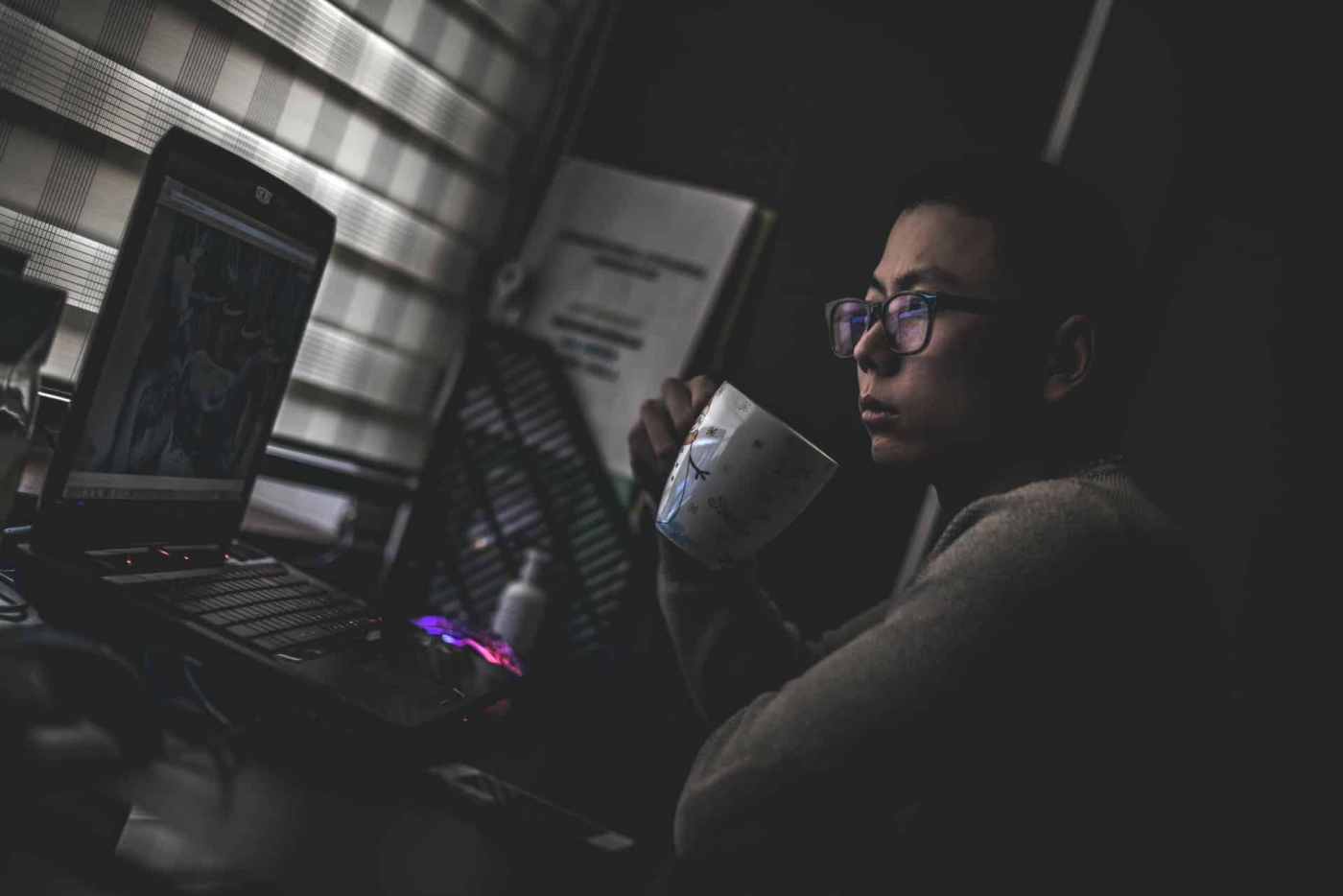 Internet rage (သို့) အင်တာနက်လိုင်းကြောင့်ဖြစ်တဲ့ ဒေါသစိတ်