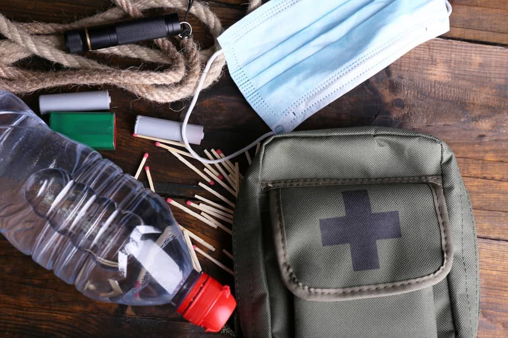 how-to-prepare-emergency-bag-for-disaster
