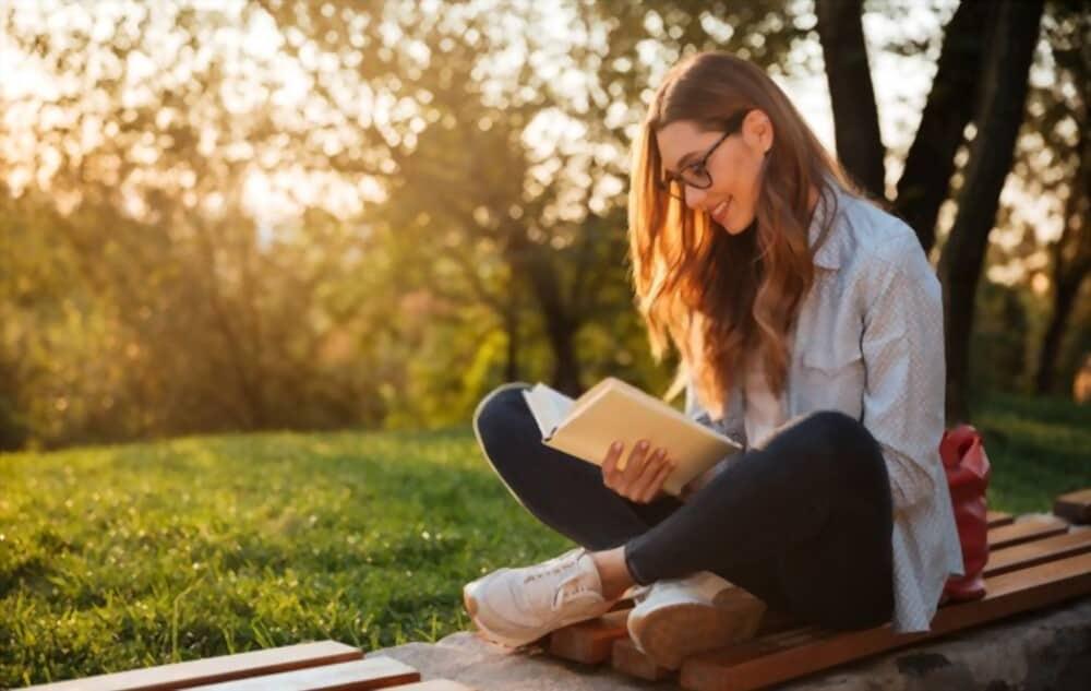 is-reading-healthy-for-the-brain