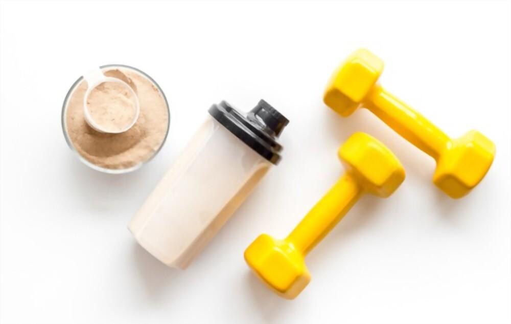 should-you-drink-a-protein-shake-before-or-after-you-work-out